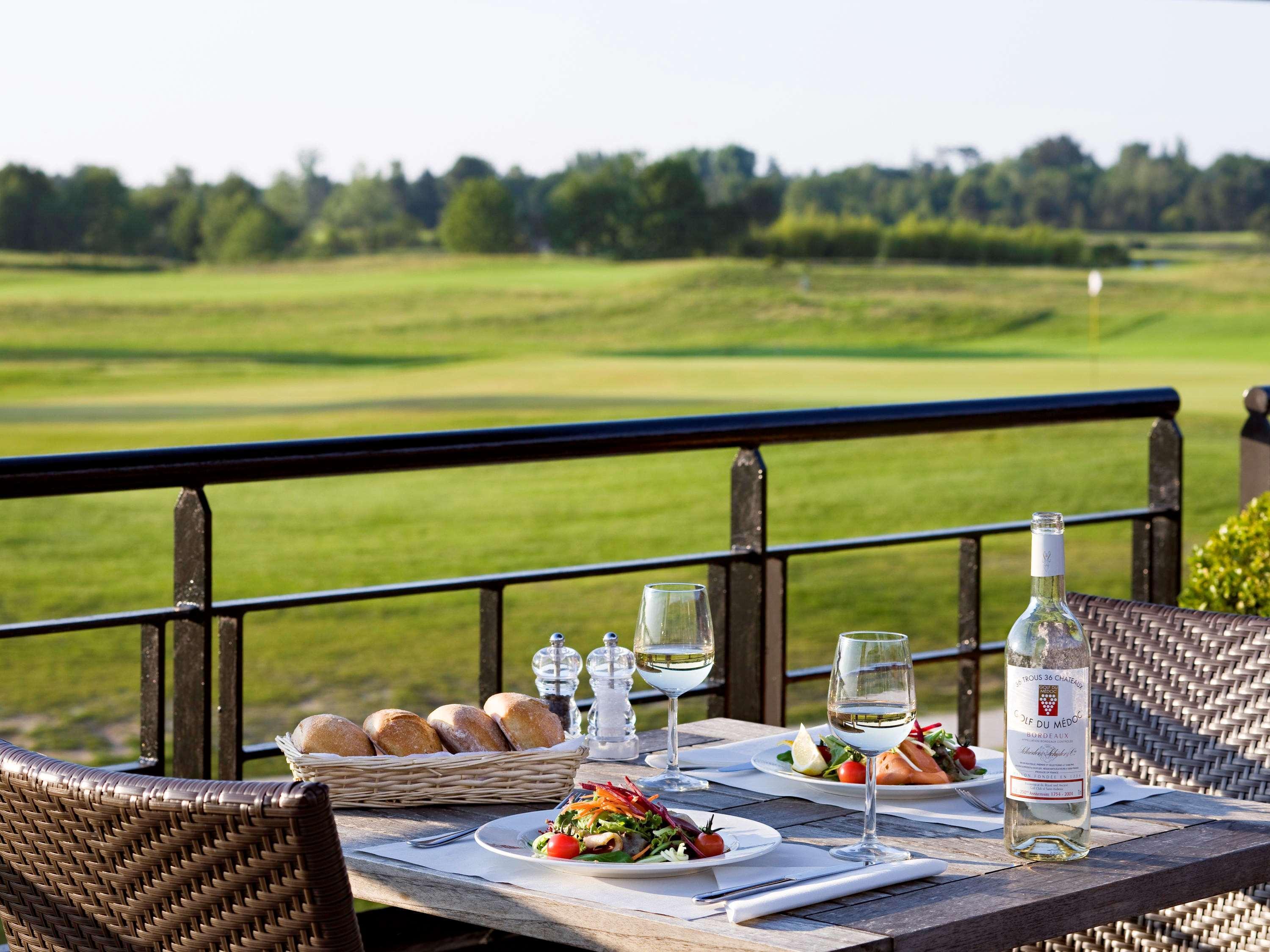 Cabot Hotel Bordeaux - Mgallery Collection Le Pian-Medoc Екстер'єр фото