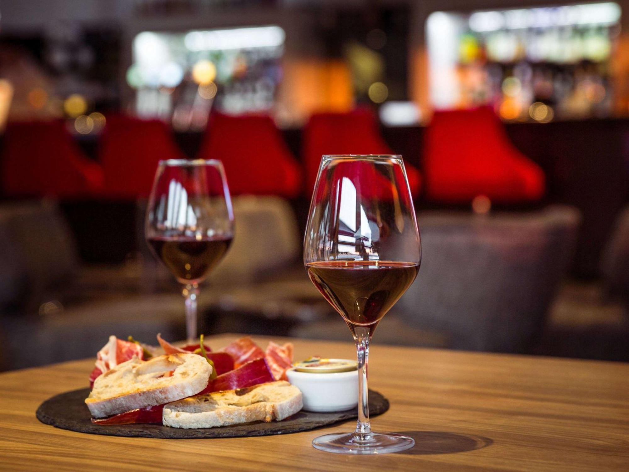 Cabot Hotel Bordeaux - Mgallery Collection Le Pian-Medoc Екстер'єр фото